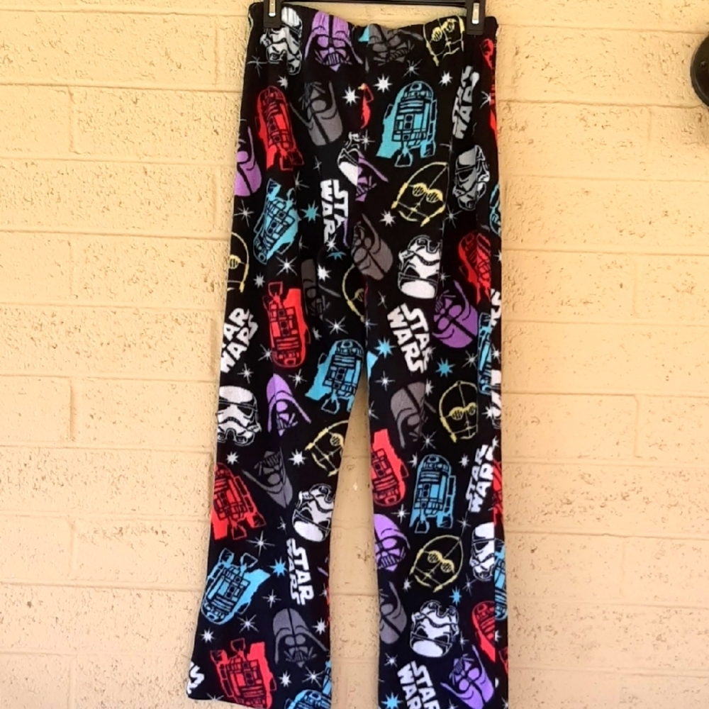 Star Wars Black and White Sleepwear - Picture 3 of 4